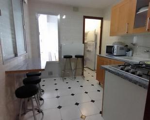 Kitchen of Flat to share in Coria  with Balcony