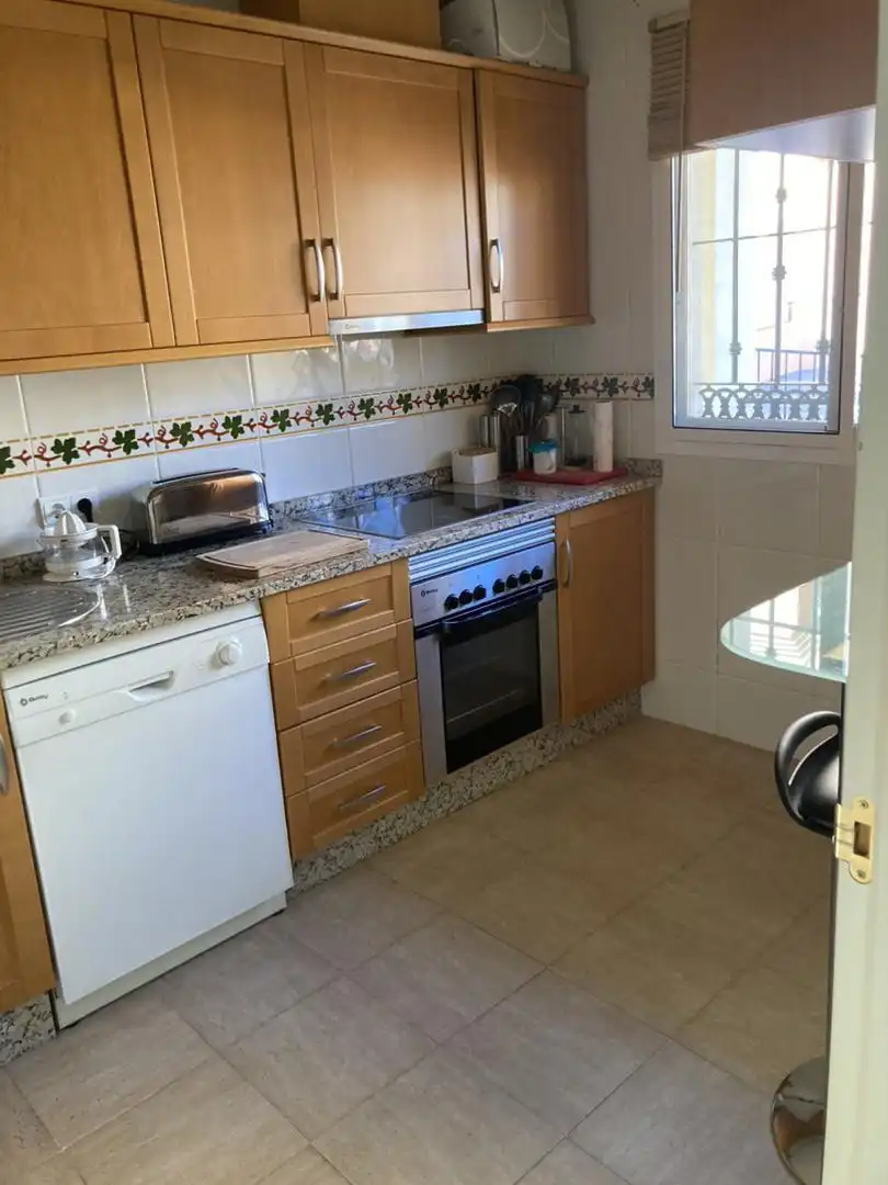 Dúplex en venda a Calle Lila, 1, Santa María Cuina de Dúplex en venda en Marbella amb Aire condicionat, Calefacció i Jardí privat