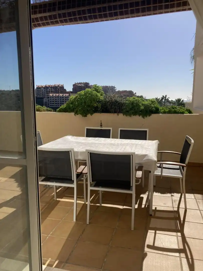 Dúplex en venda a Calle Lila, 1, Santa María Terrassa de Dúplex en venda en Marbella amb Aire condicionat, Calefacció i Jardí privat