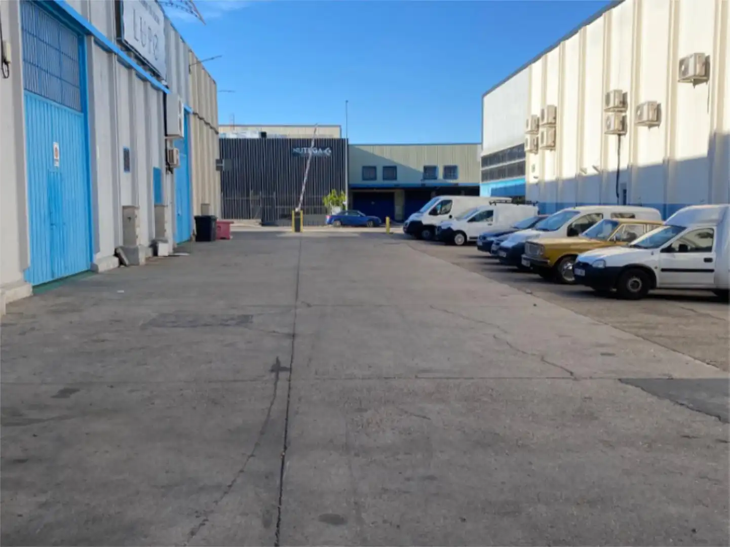 Nave industrial en venta en Calle Marconi, 4, Barrio de la Estación Parking de Nave industrial en venta en Coslada