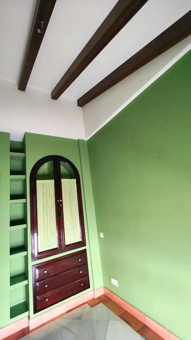 Dormitori de Pis en venda en Utrera amb Aire condicionat i Balcó