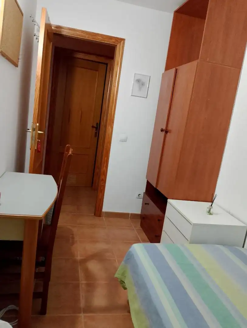 Habitación de Piso para compartir en Campos