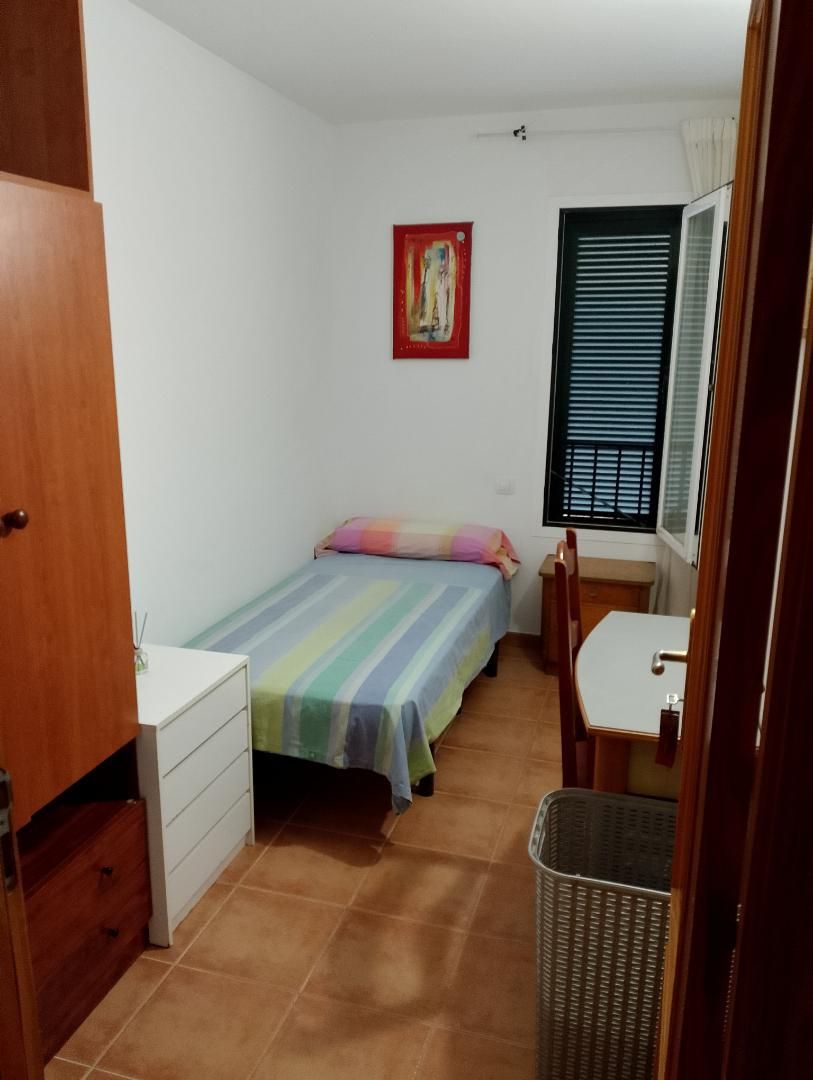 Bedroom of Flat to share in Campos