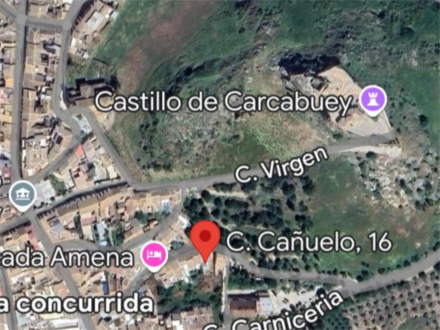 Wohnung zum Verkauf in Carcabuey mit Terrasse und Balkon