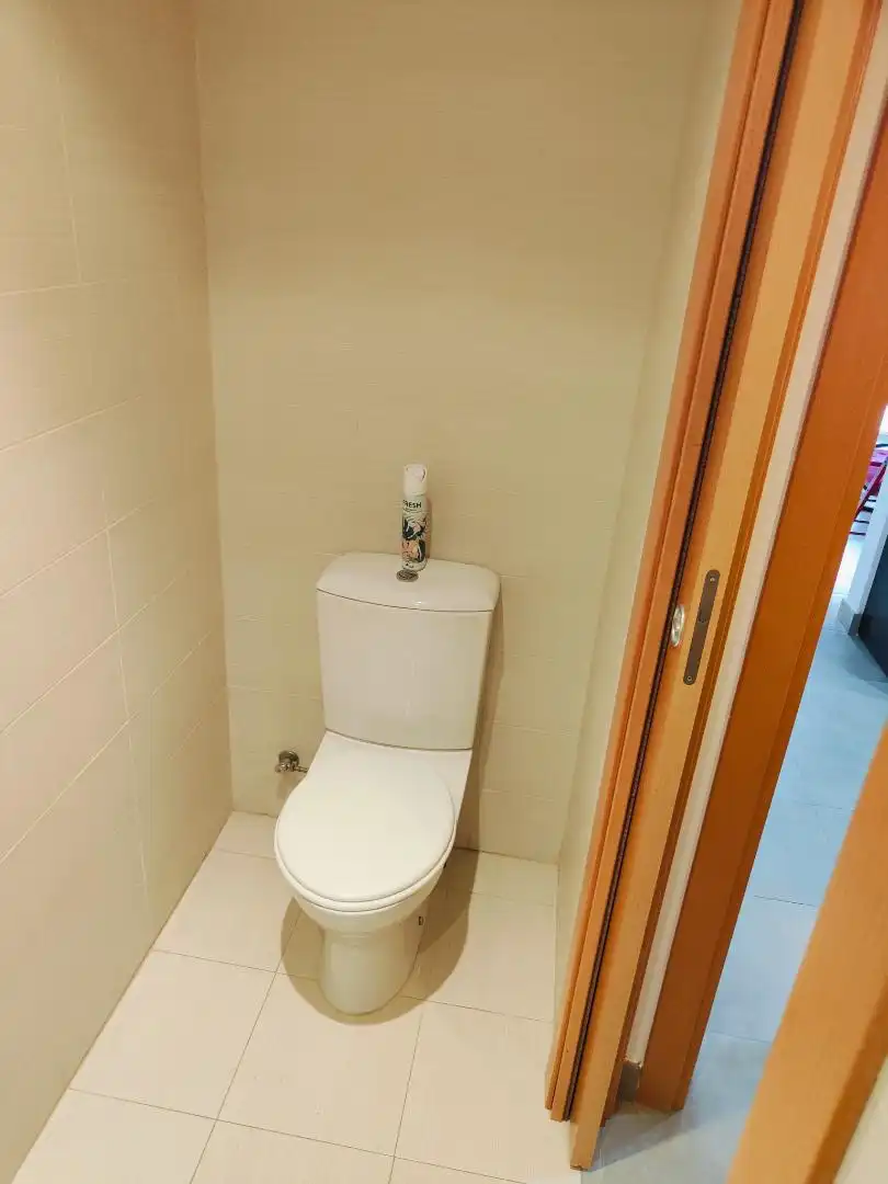 Baño de Piso en venta en Torrent con Aire acondicionado y Terraza
