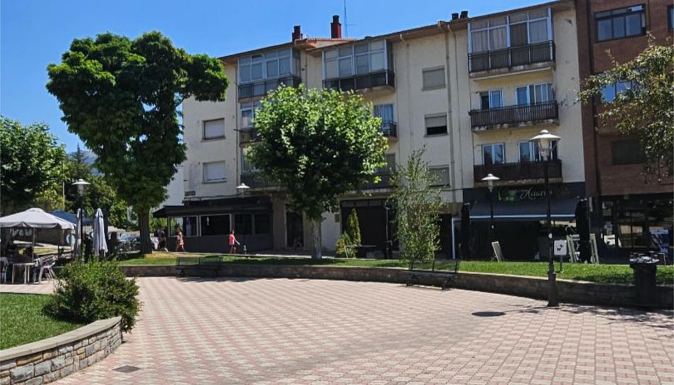 Pis en venda a Plaza de Santa Ana, 2, Sabiñánigo Centro - Aurín, Sabiñánigo - imatge 1 Foto 1 de Pis en venda a Plaza de Santa Ana, 2, Sabiñánigo Centro - Aurín, Sabiñánigo