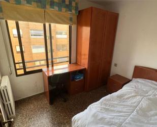 Flat to share in Calle de Luis Legaz Lacambra, 3,  Zaragoza Capital