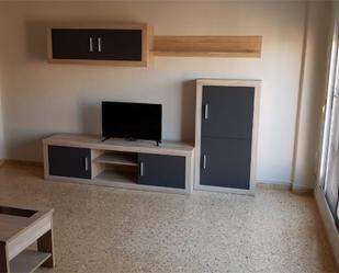 Living room of Attic to rent in Requena  with Air Conditioner, Terrace and Balcony