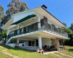 Vista exterior de Casa o xalet en venda en Villaviciosa amb Terrassa