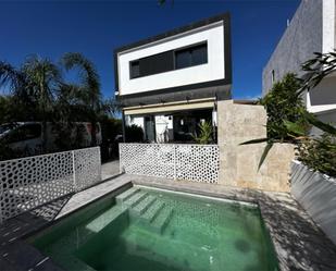 Swimming pool of House or chalet for sale in Empuriabrava  with Air Conditioner, Terrace and Swimming Pool