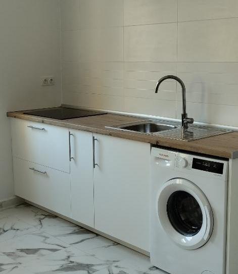 Foto 1 de Pis per a compartir a Carrer Calle Servando Camúñez, 12, La Pastora - La Estación, Cádiz