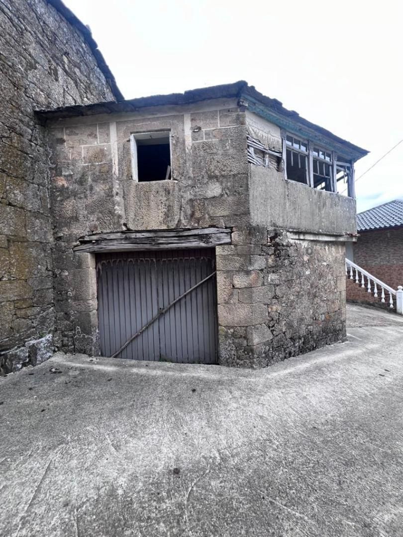 Exterior view of Flat for sale in Vilariño de Conso