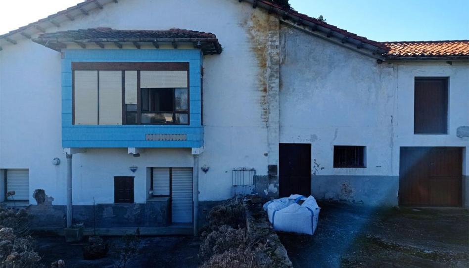 Casa adosada en venta en Barrio las Escuelas, 47, Santillana del Mar, Cantabria - imagen 1 Foto 1 de Casa adosada en venta en Barrio las Escuelas, 47, Santillana del Mar, Cantabria