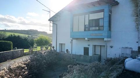 Casa adosada en venta en Barrio las Escuelas, 47, Santillana del Mar, Cantabria - imagen 3 Foto 3 de Casa adosada en venta en Barrio las Escuelas, 47, Santillana del Mar, Cantabria