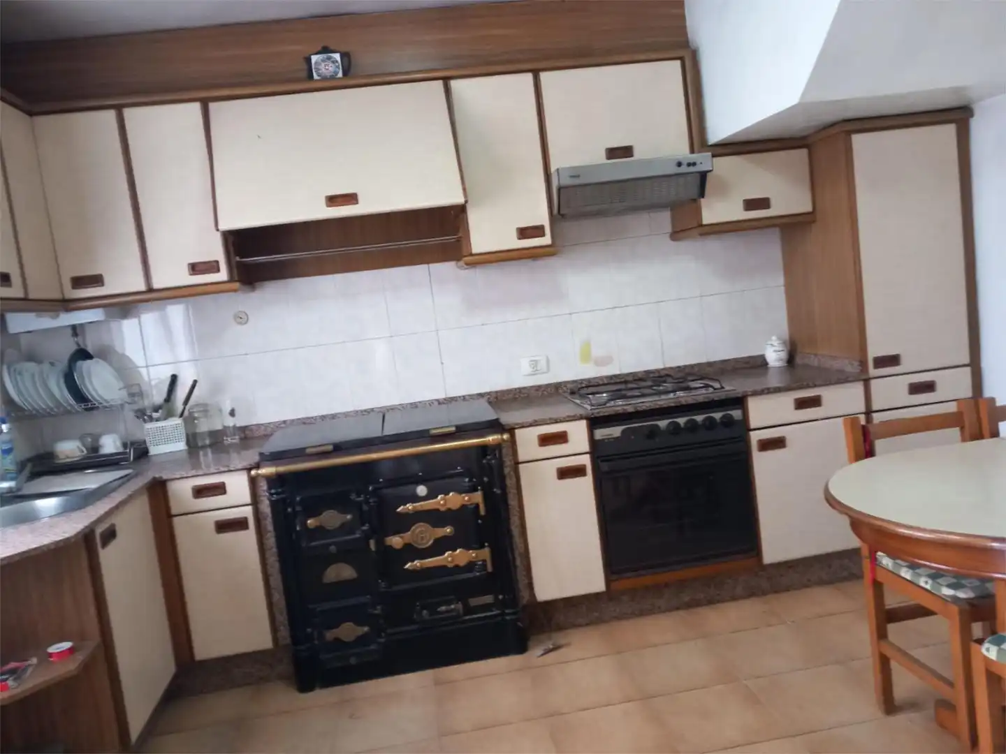 Cocina de Casa o chalet en venta en Carballo con Calefacción
