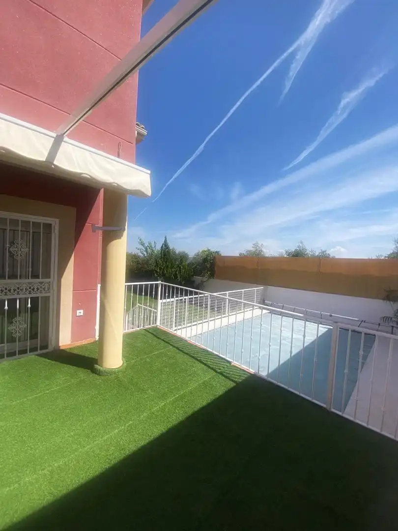 Flat for sale in Avenida del Valle de Alcudia, 4, Almodóvar del Campo Swimming pool of Flat for sale in Almodóvar del Campo with Air Conditioner, Heating and Private garden