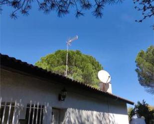 Vista exterior de Casa adosada en venda en Maello amb Calefacció, Jardí privat i Terrassa