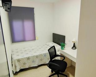 Bedroom of Flat to share in Cornellà de Llobregat