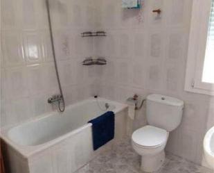 Bathroom of House or chalet to rent in Zarza de Granadilla