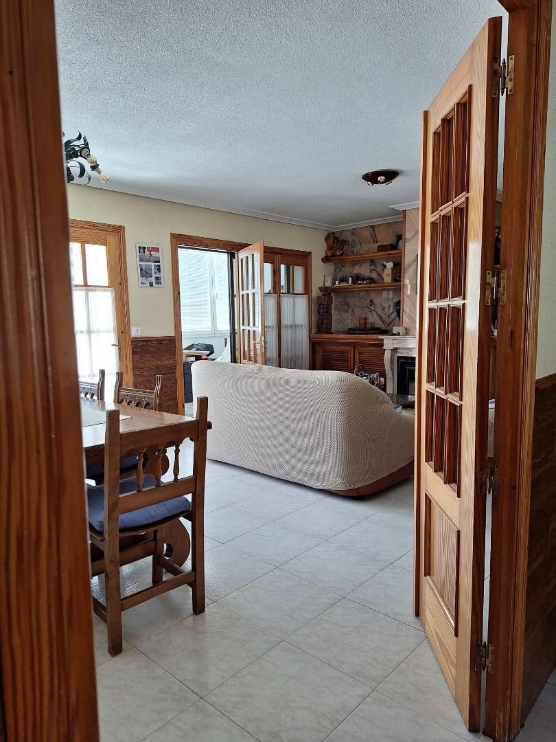 Living room of Flat for sale in Navaluenga  with Air Conditioner, Heating and Terrace