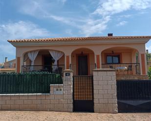 Exterior view of House or chalet for sale in Santibáñez el Alto  with Air Conditioner, Terrace and Swimming Pool