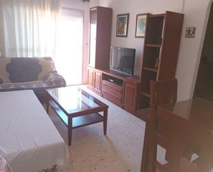 Sala d'estar de Apartament en venda en Rincón de la Victoria amb Terrassa i Piscina