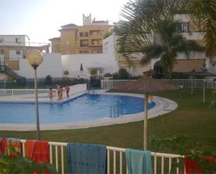 Piscina de Apartament de lloguer en El Puerto de Santa María amb Terrassa i Piscina