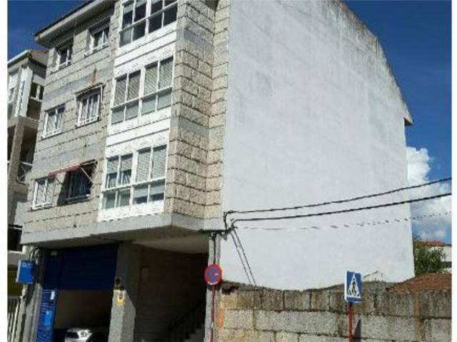 Garaje en Venta en Rúa Ramón Puga, 65 en Residencia