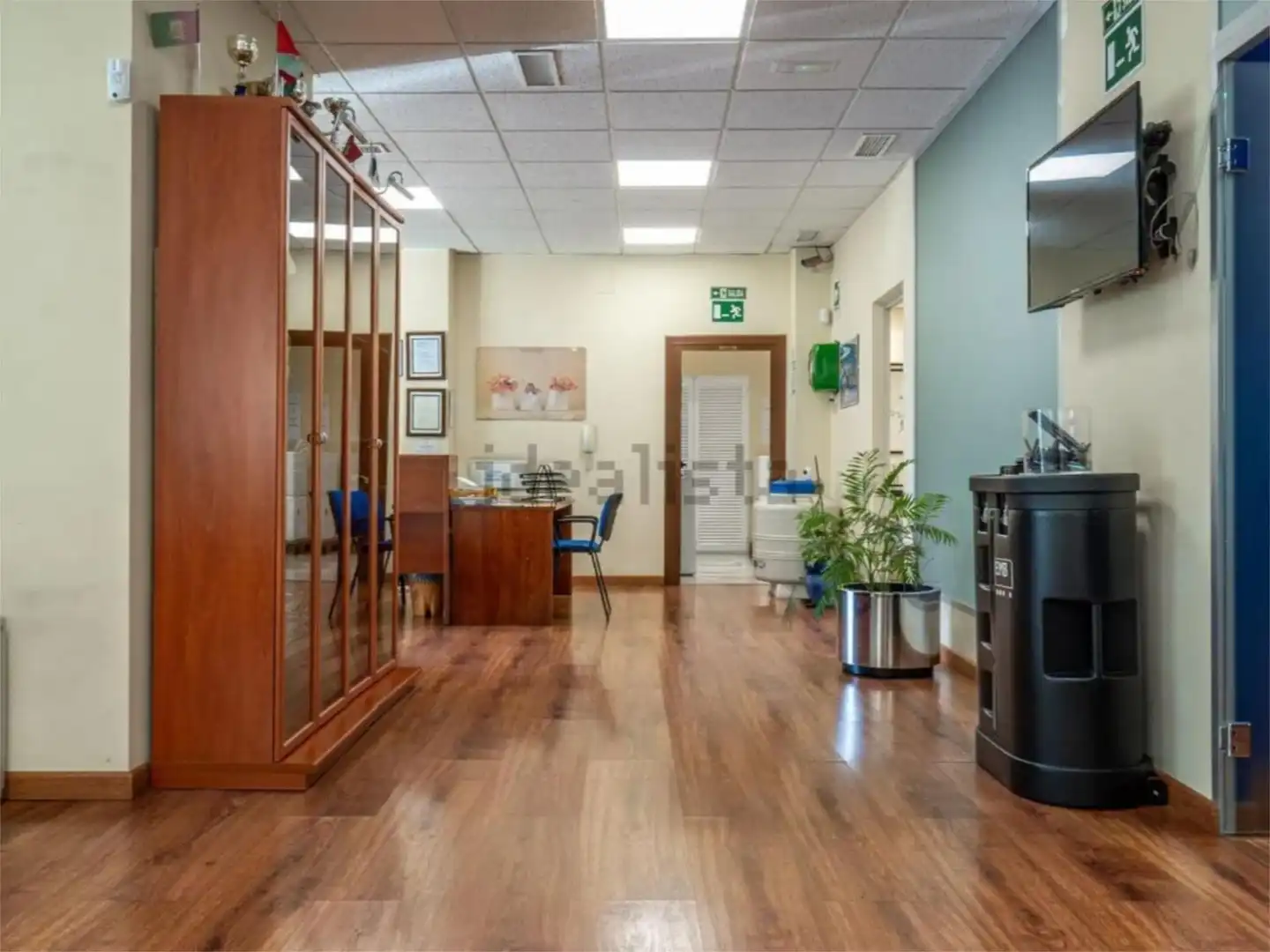 Local en venta en Granada con Aire acondicionado