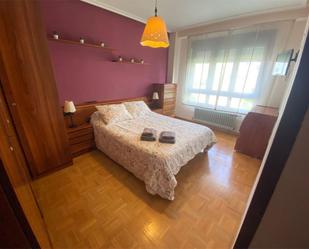 Bedroom of Flat to rent in Oviedo   with Terrace