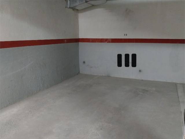 Garaje en Alquiler en Calle de Huesca, 13 en Centro