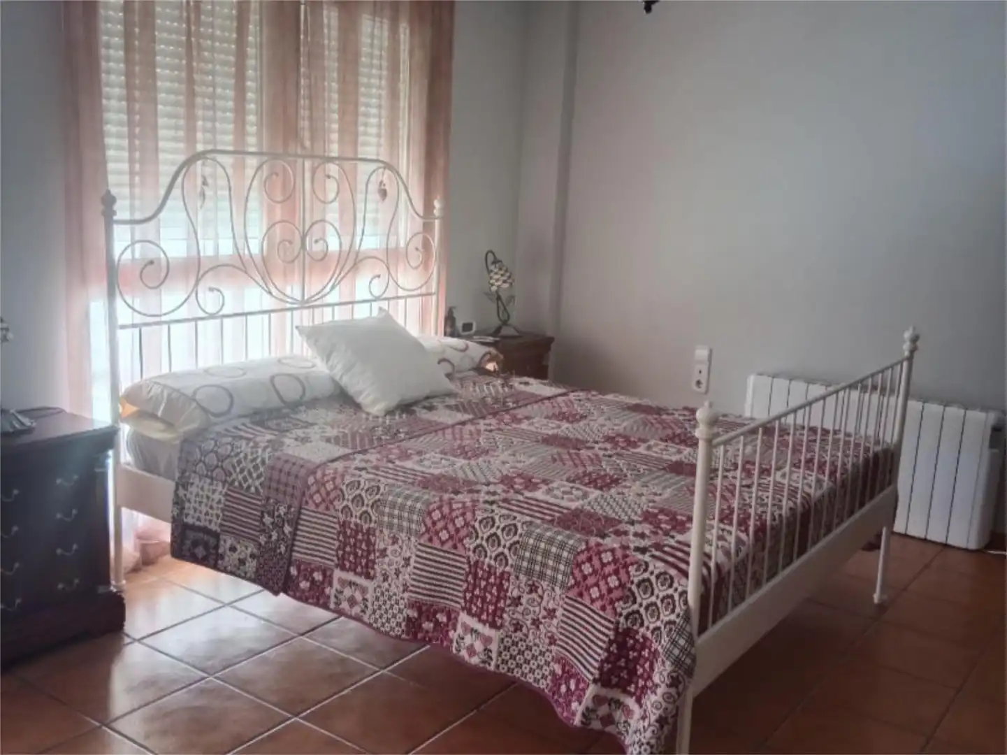 Casa adosada en venda a Carrer de Ramón y Cajal, 22, Alberic Dormitori de Casa adosada en venda en Alberic amb Aire condicionat