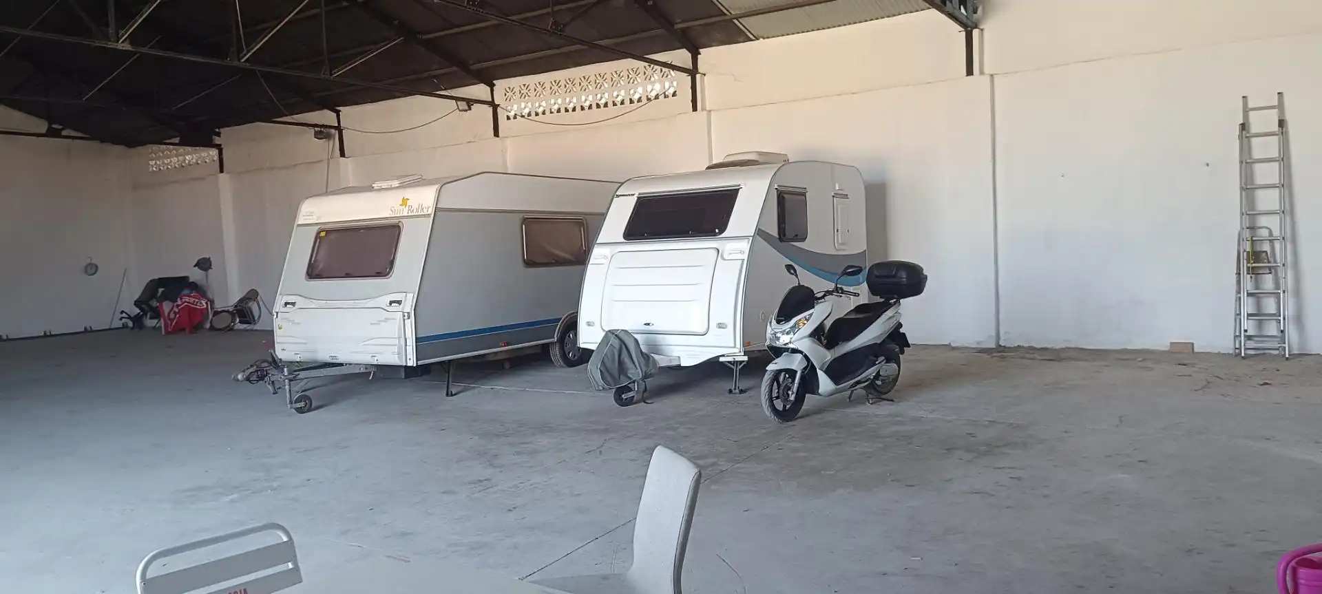 Garatge de lloguer a Camino Finca La Lira, 7, Campanillas Aparcament de Garatge de lloguer en Málaga