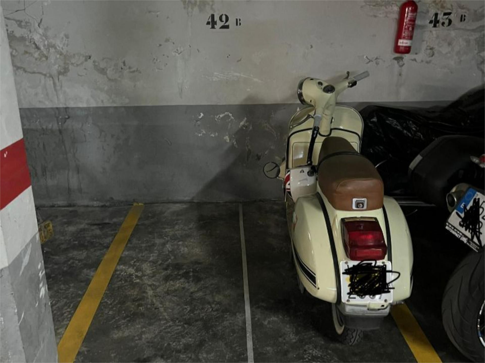 Parking of Garage to rent in  Valencia Capital