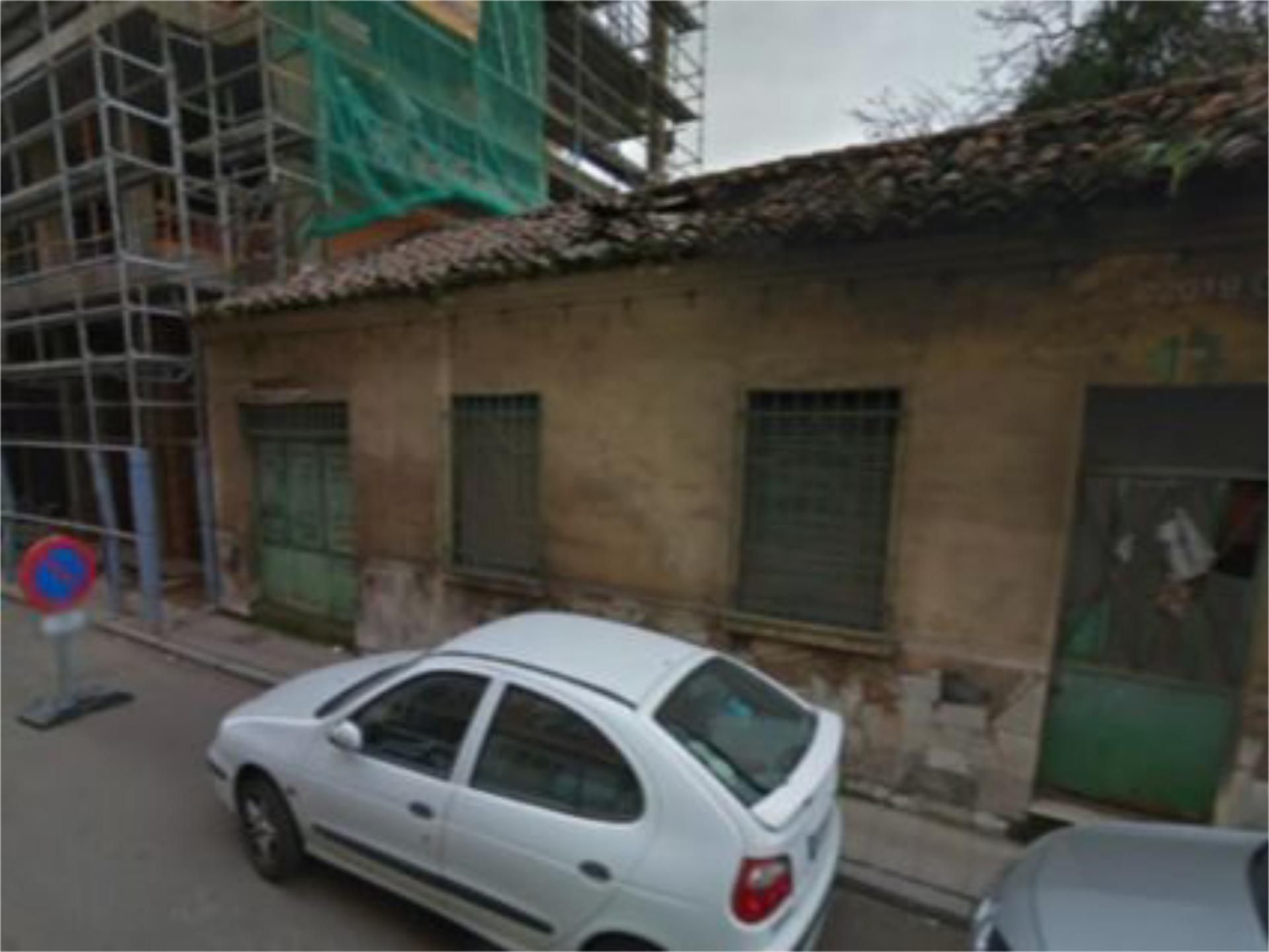 Vista exterior de Casa o xalet en venda en León Capital 