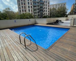 Swimming pool of Flat to rent in  Barcelona Capital  with Air Conditioner, Terrace and Swimming Pool