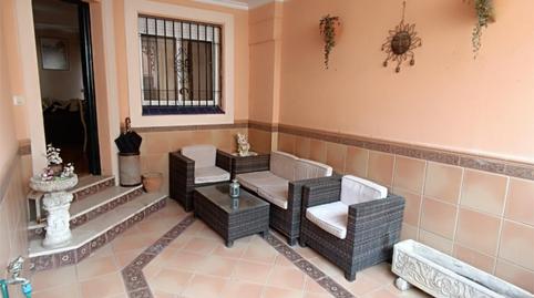 Foto 2 de Casa adosada en venda a Calle Santa Bárbara, 9, Los Molinos, Sevilla