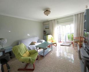 Living room of Flat for sale in  Sevilla Capital  with Air Conditioner and Balcony