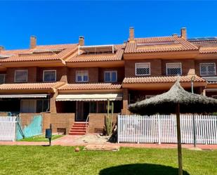 Exterior view of Single-family semi-detached to rent in Alicante / Alacant