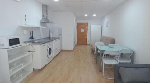 Apartment to rent in Calle Bazán, 20, Barrio del Centro, Alicante - image 3 Photo 3 of Apartment to rent in Calle Bazán, 20, Barrio del Centro, Alicante