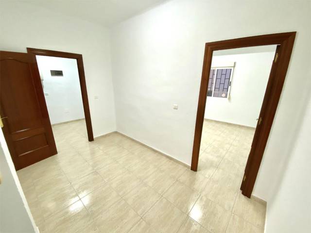 Oficina en Alquiler en Calle San José, 4 en Centro Histórico