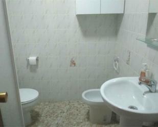 Bathroom of Flat to rent in Manzanera