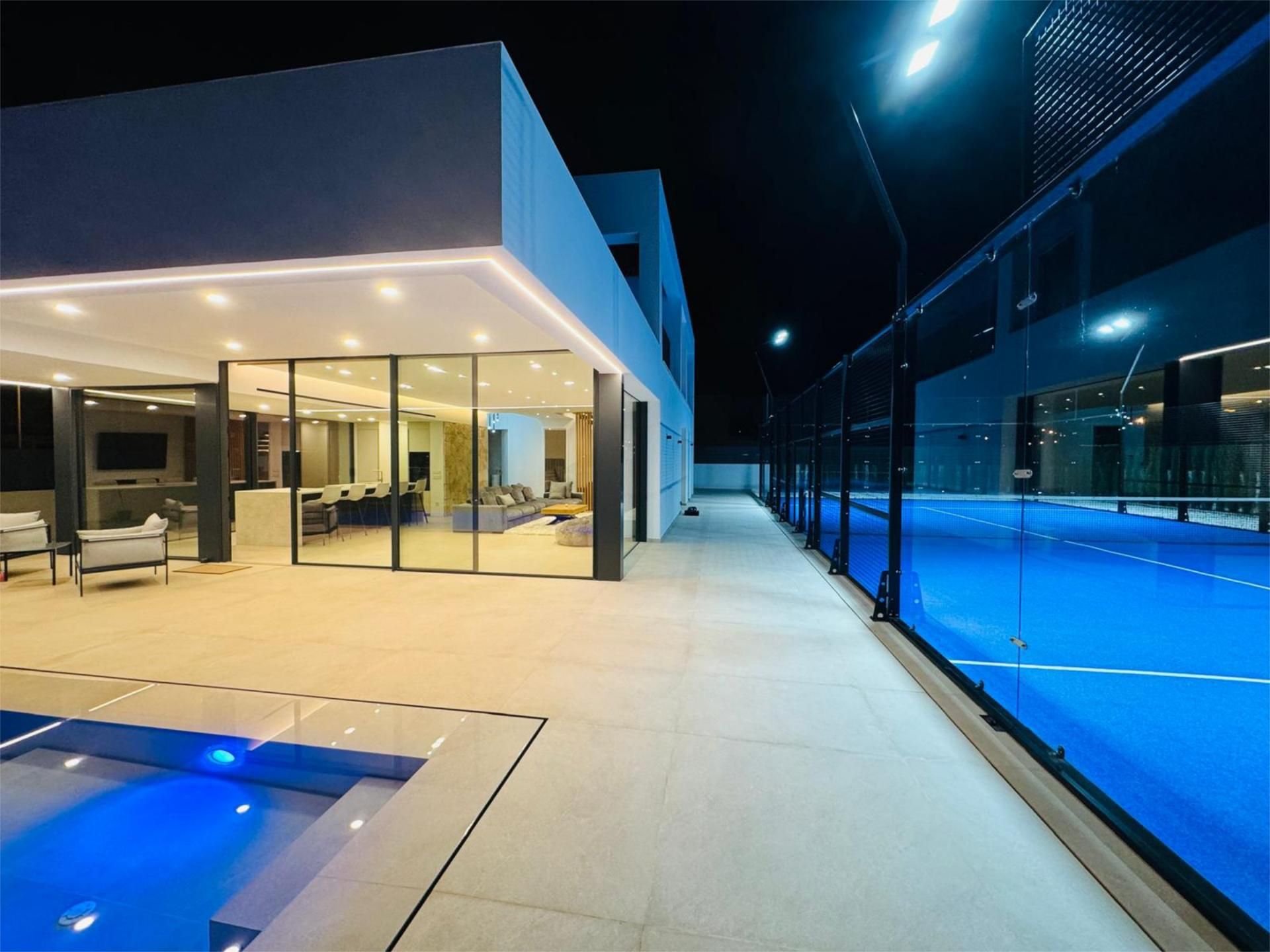 Swimming pool of Flat for sale in Marratxí  with Air Conditioner, Heating and Private garden