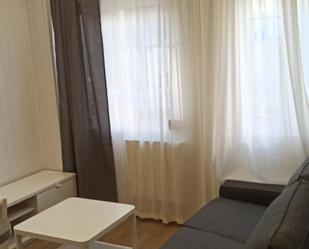 Bedroom of Flat to rent in Lugo Capital