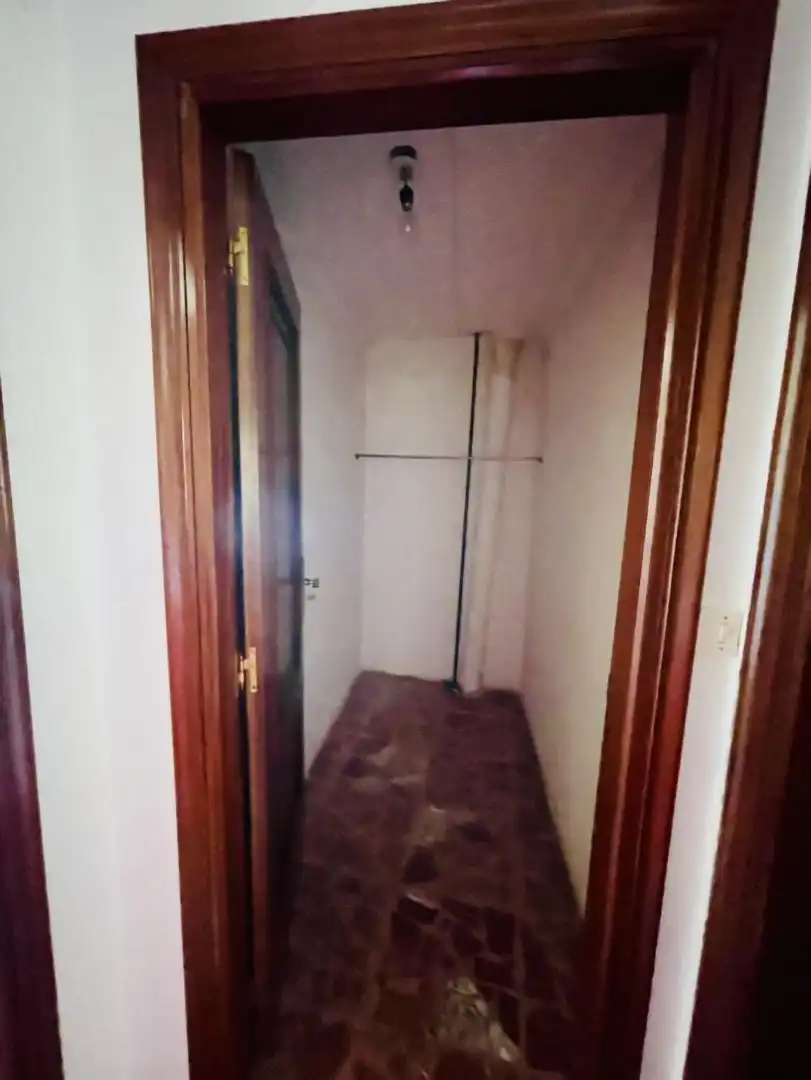 Einfamilien-Reihenhaus zum Verkauf in Calle la Llanera, 35, La Bañeza Einfamilien-Reihenhaus zum Verkauf in La Bañeza mit Heizung, Terrasse und Abstellraum