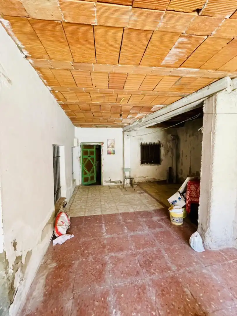 Einfamilien-Reihenhaus zum Verkauf in Calle la Llanera, 35, La Bañeza Einfamilien-Reihenhaus zum Verkauf in La Bañeza mit Heizung, Terrasse und Abstellraum