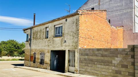Foto 2 de Casa adosada en venda a Calle la Llanera, 35, La Bañeza , León
