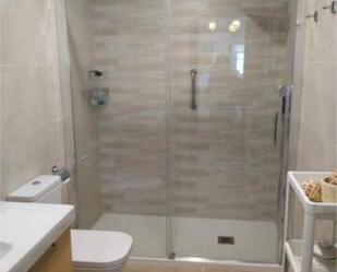 Bany de Apartament de lloguer en Mijas amb Terrassa i Piscina