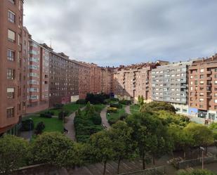 Exterior view of Flat for sale in Avilés  with Terrace, Furnished and Balcony