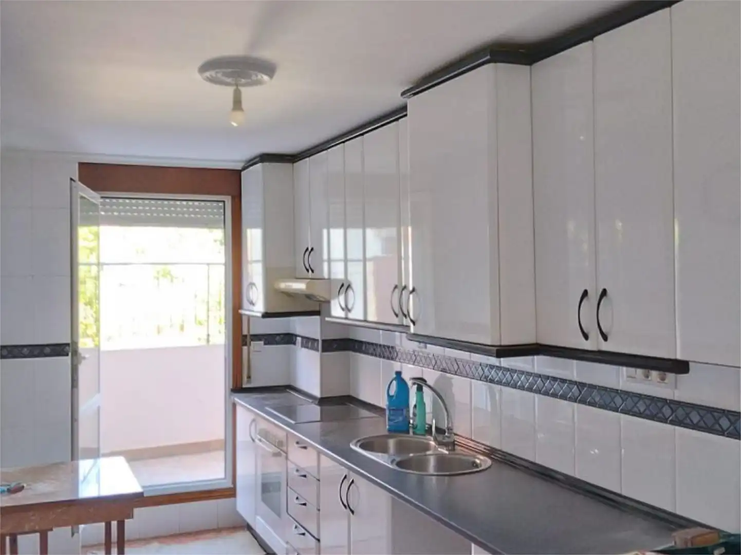 Kitchen of Flat for rent in Entrimo  with Heating, Terrace and Furnished